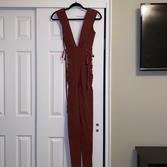 NWOT Lace up jumpsuit - Picture 2 of 6
